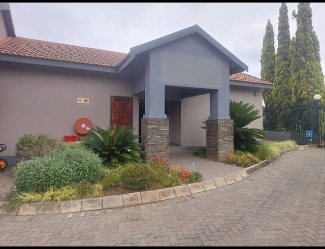 BUSINESS PROPERTY TO RENT IN VANDERBIJLPARK SE 3